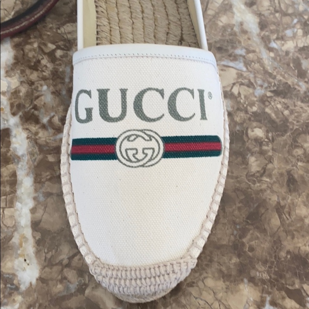 NWT 💛💛💛“GUCCI SLIP ONS” 💚💚💚 - Picture 5 of 11